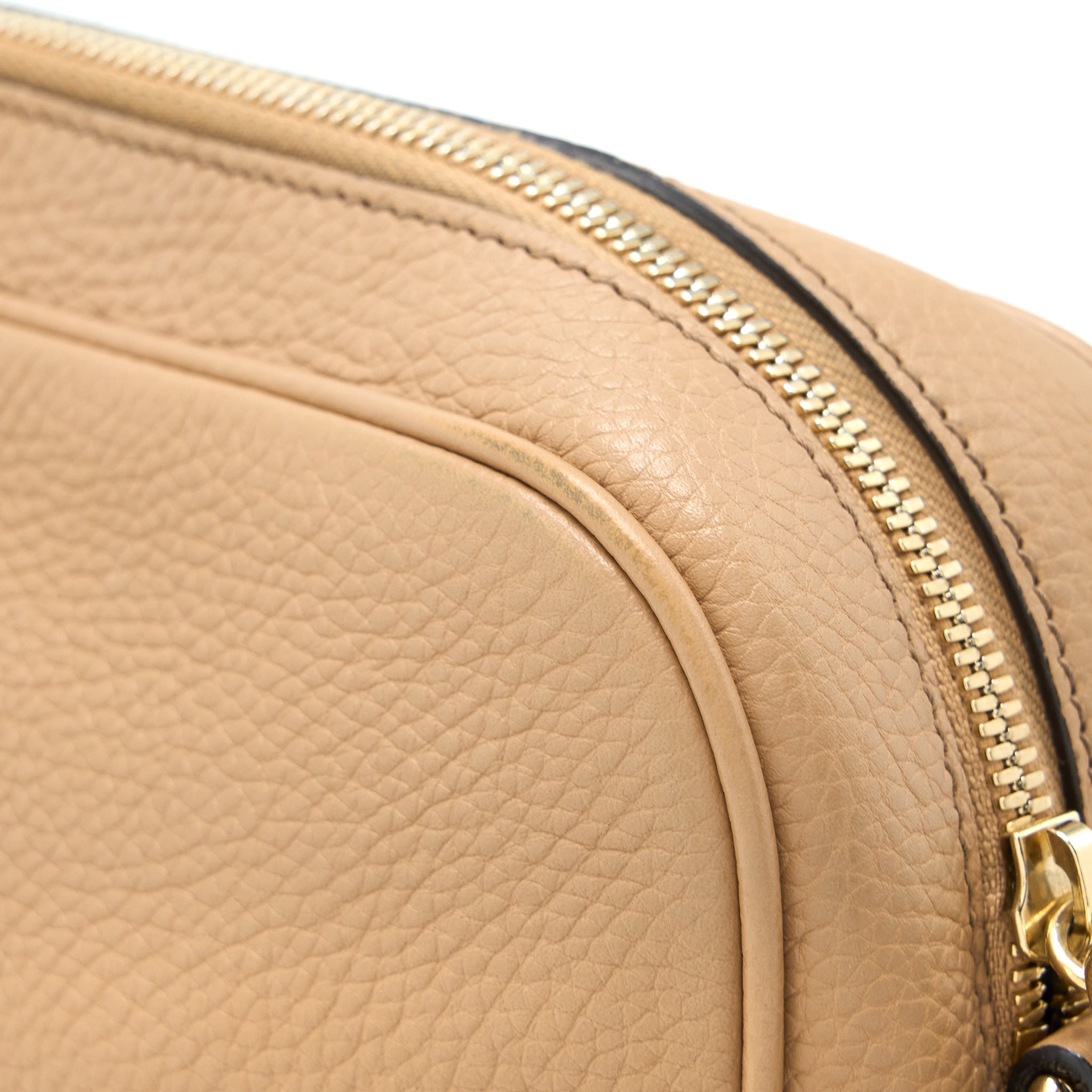 gucci-soho-disco-bag-calfksin-dark-beige-ghw