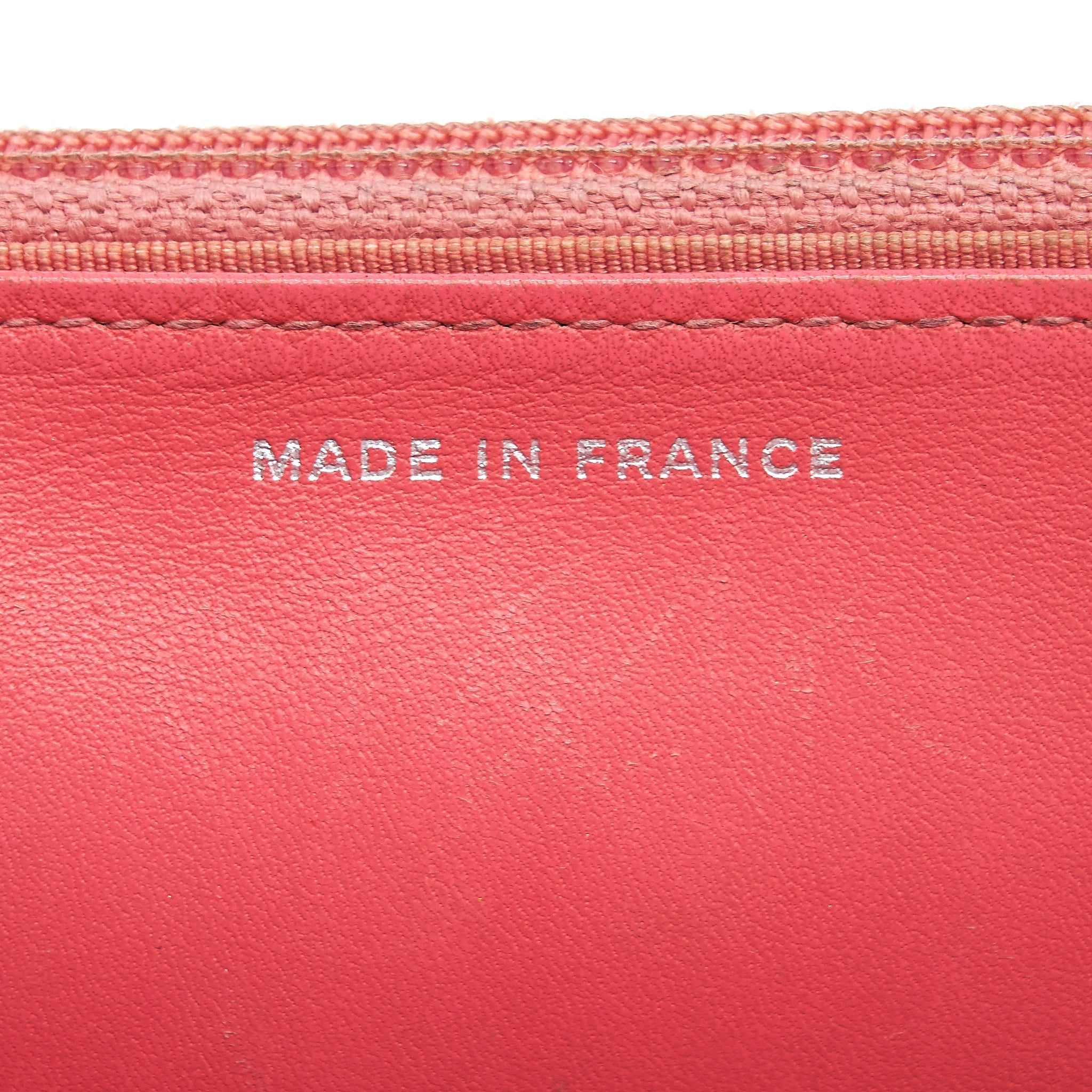 chanel-wallet-on-chains-red-patent-shw