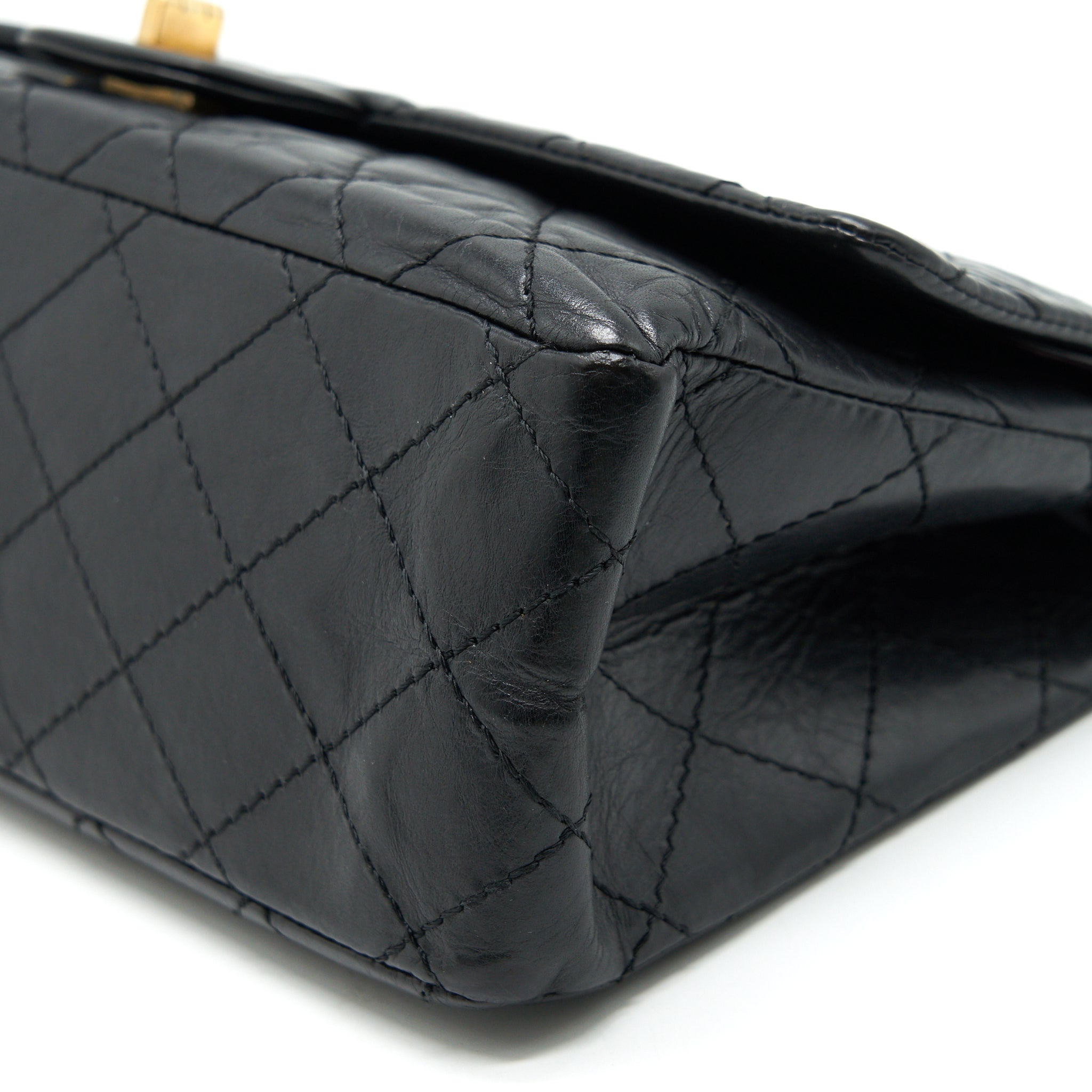 chanel-2-55-reissue-flap-bag-aged-calfskin-in-black-ghw
