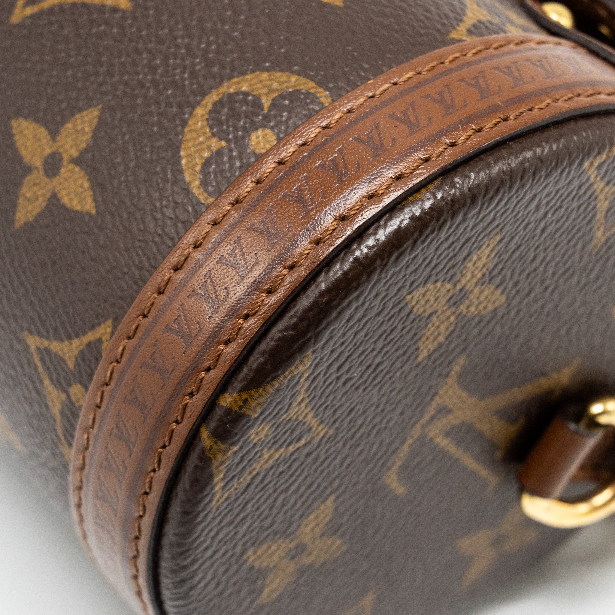 louis-vuitton-papillon-trunk-monogram-canvas-ghw-5