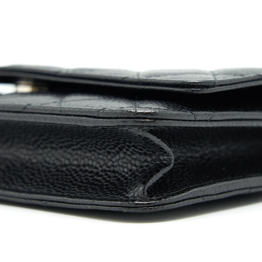 chanel-classic-wallet-on-chain-caviar-black-shw-1