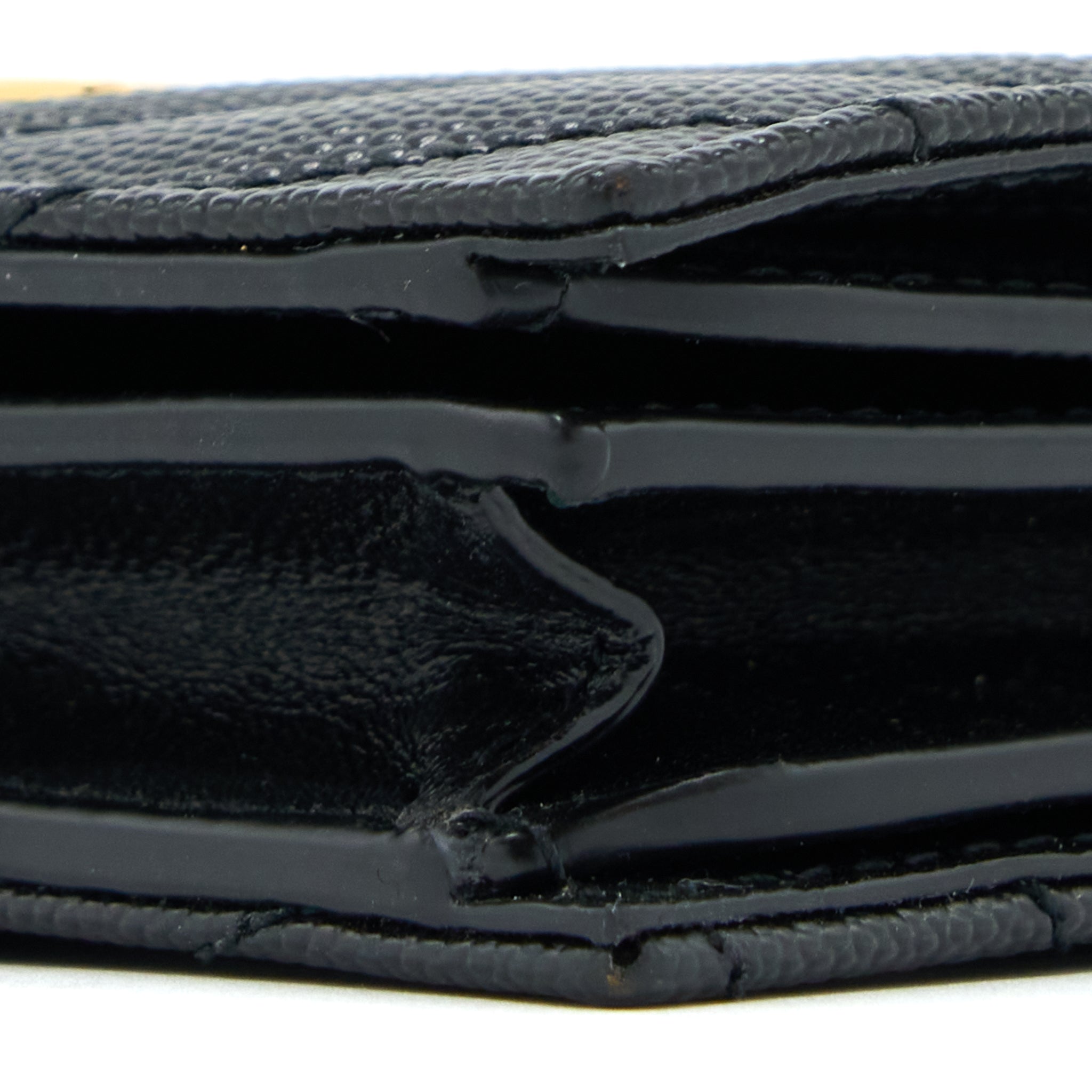 saint-laurent-ysl-pebbled-logo-plaque-cardholder-grained-calfskin-black-ghw