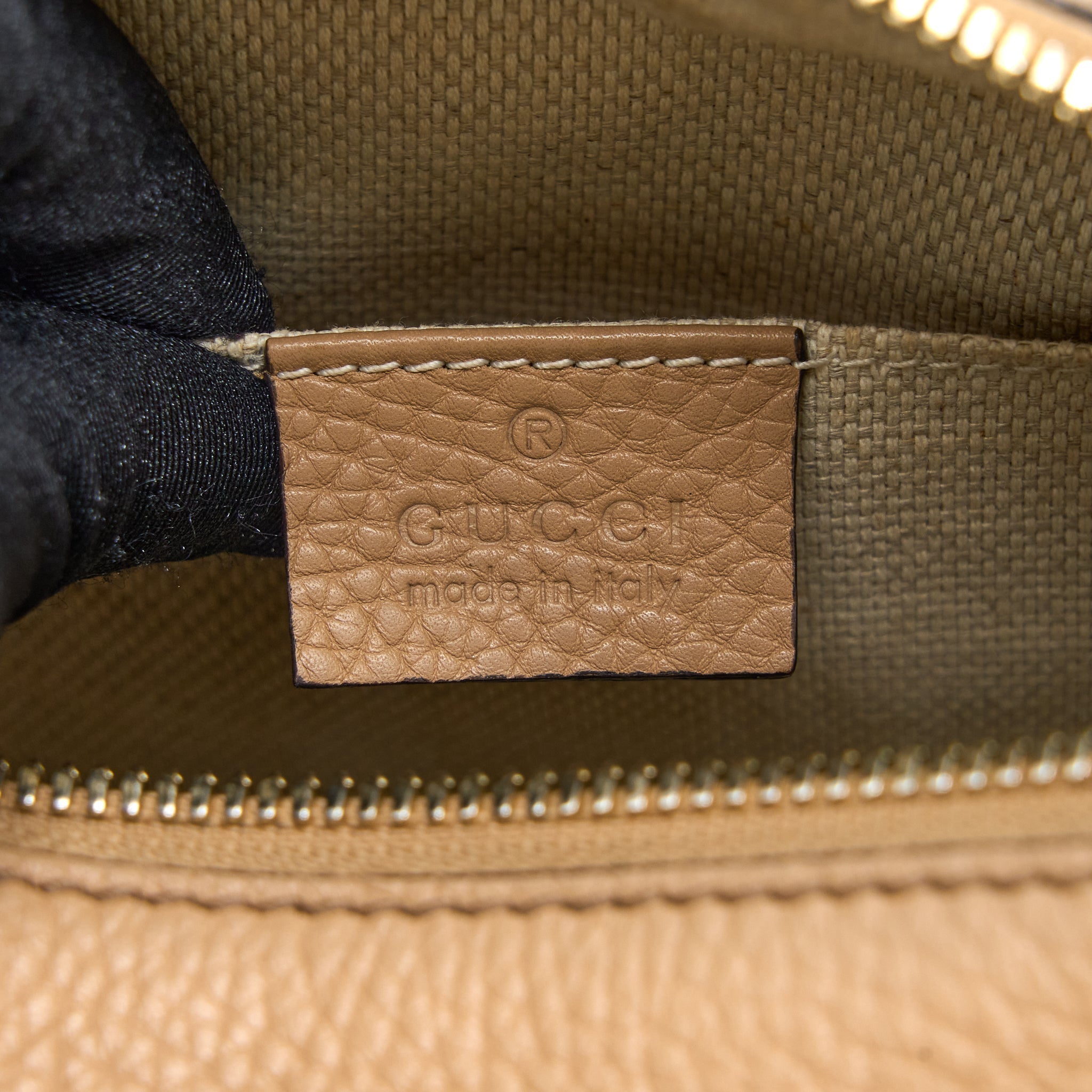 gucci-soho-disco-bag-calfksin-dark-beige-ghw