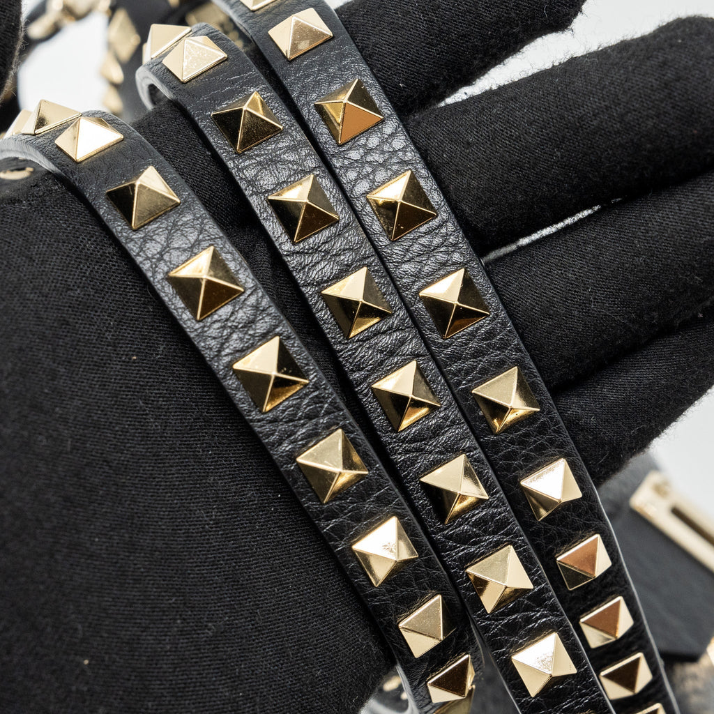 valentino-rockstud-small-top-handle-shoulder-bag-calfskin-black-lghw