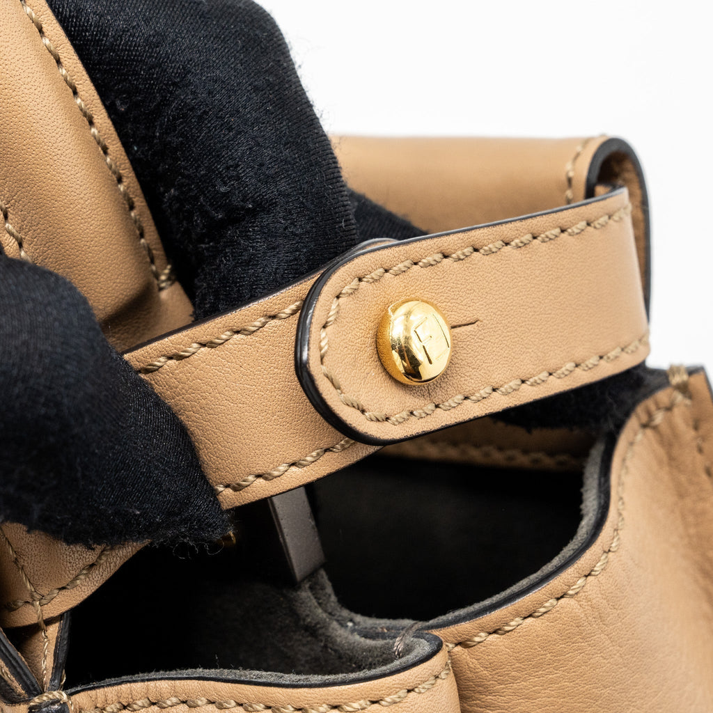 fendi-medium-peekaboo-calfskin-tobacco-multicolor-hardware-copy