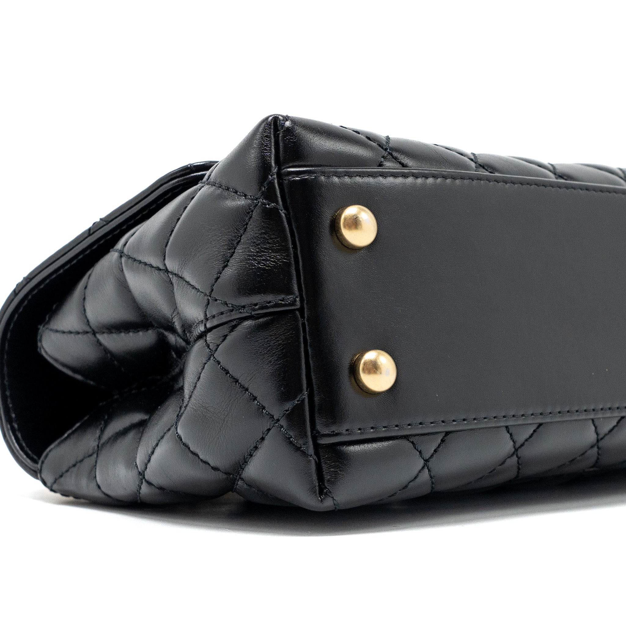 chanel-small-coco-handle-limited-edition-smooth-calfskin-black-ghwmicrochip