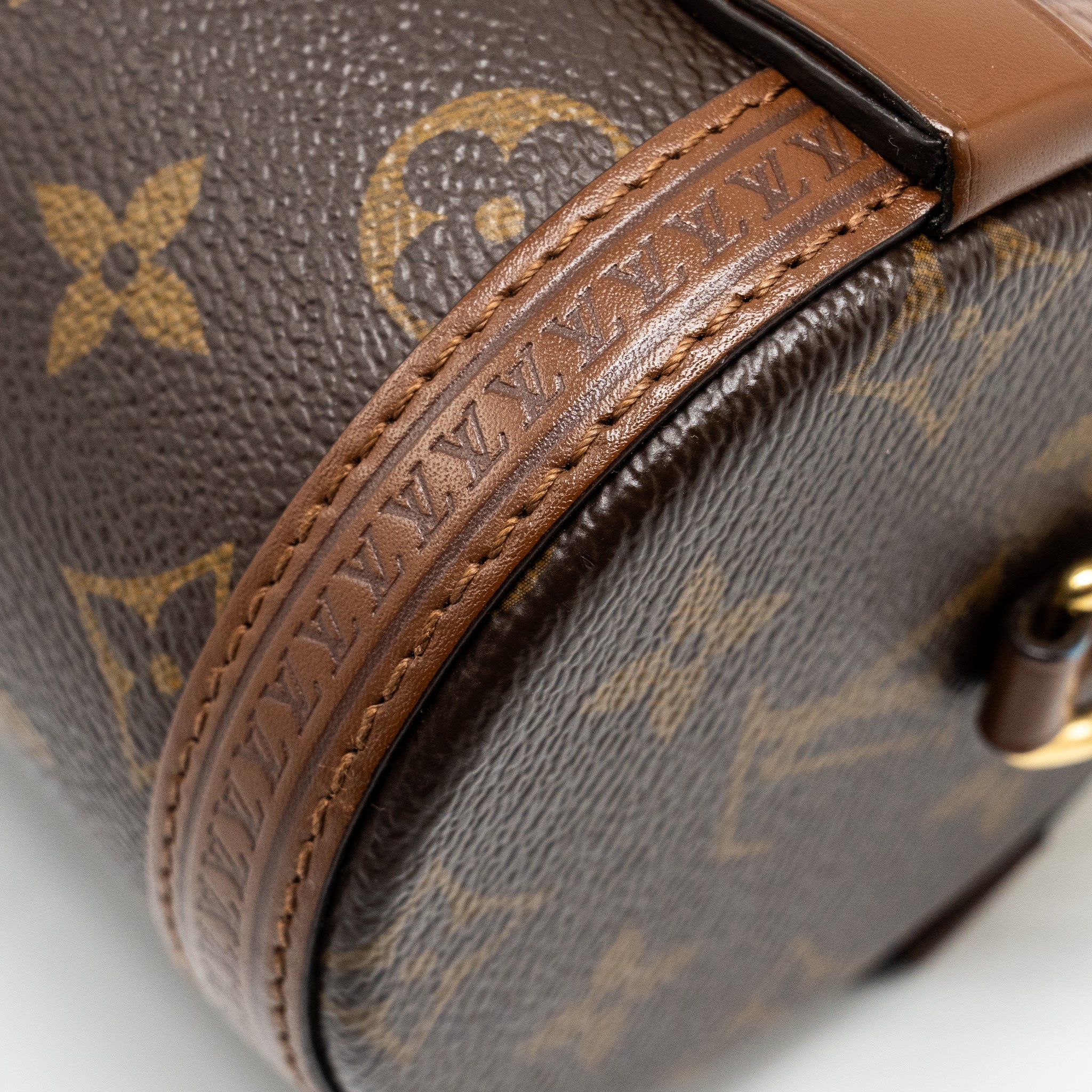 louis-vuitton-papillon-trunk-monogram-canvas-ghw-5