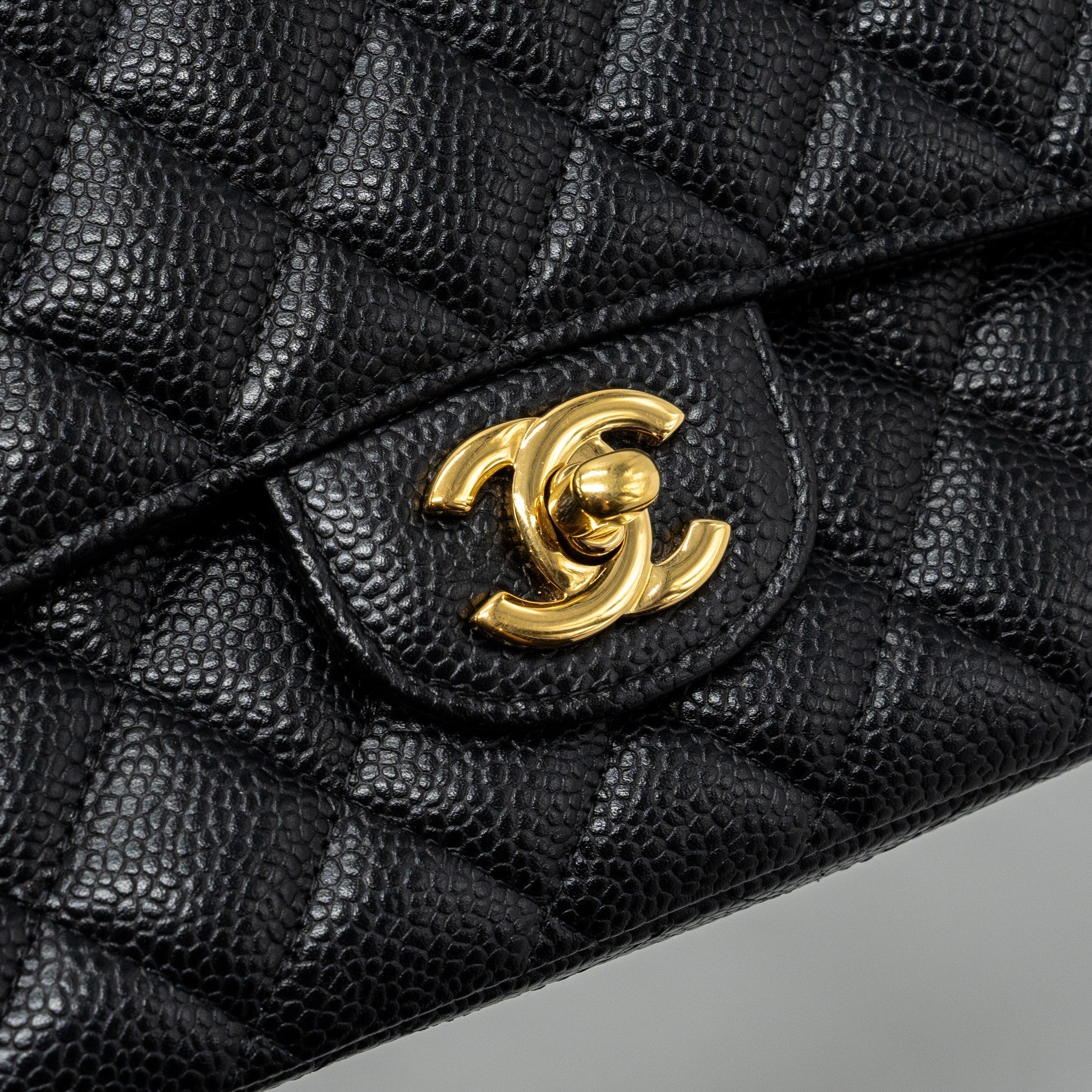 chanel-medium-classic-double-flap-bag-caviar-black-ghw-12