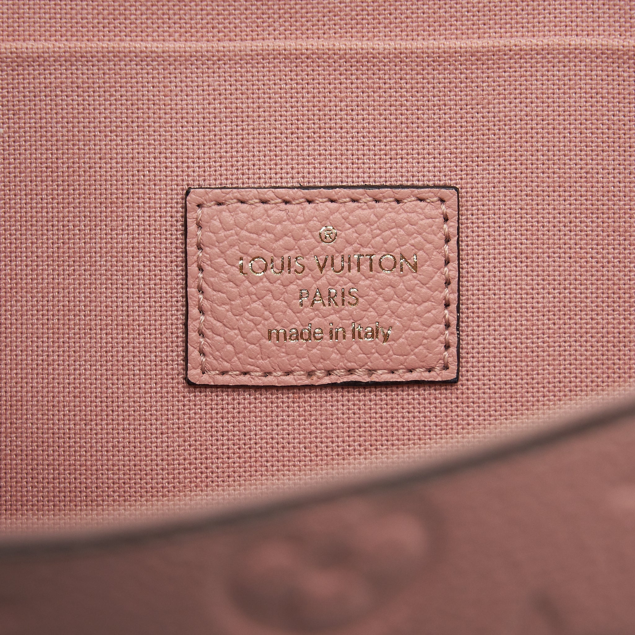 louis-vuitton-felicie-pochette-monogram-empreinte-rose-poudre