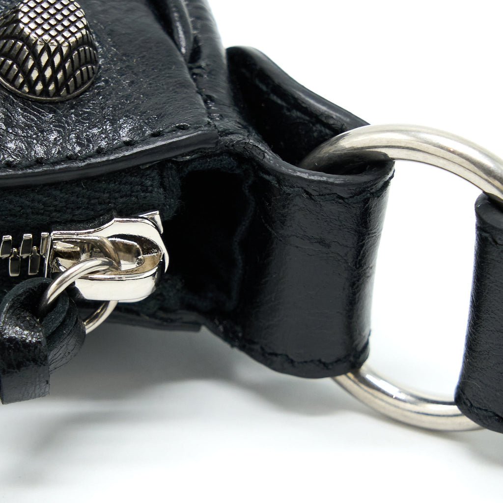 balenciaga-le-cagole-xs-shoulder-bag-arena-lambskin-black-shw
