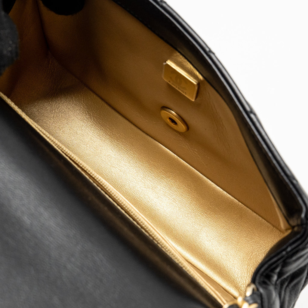 chanel-pearl-crush-mini-rectangular-flap-bag-lambskin-black-ghw-microchip-copy-2