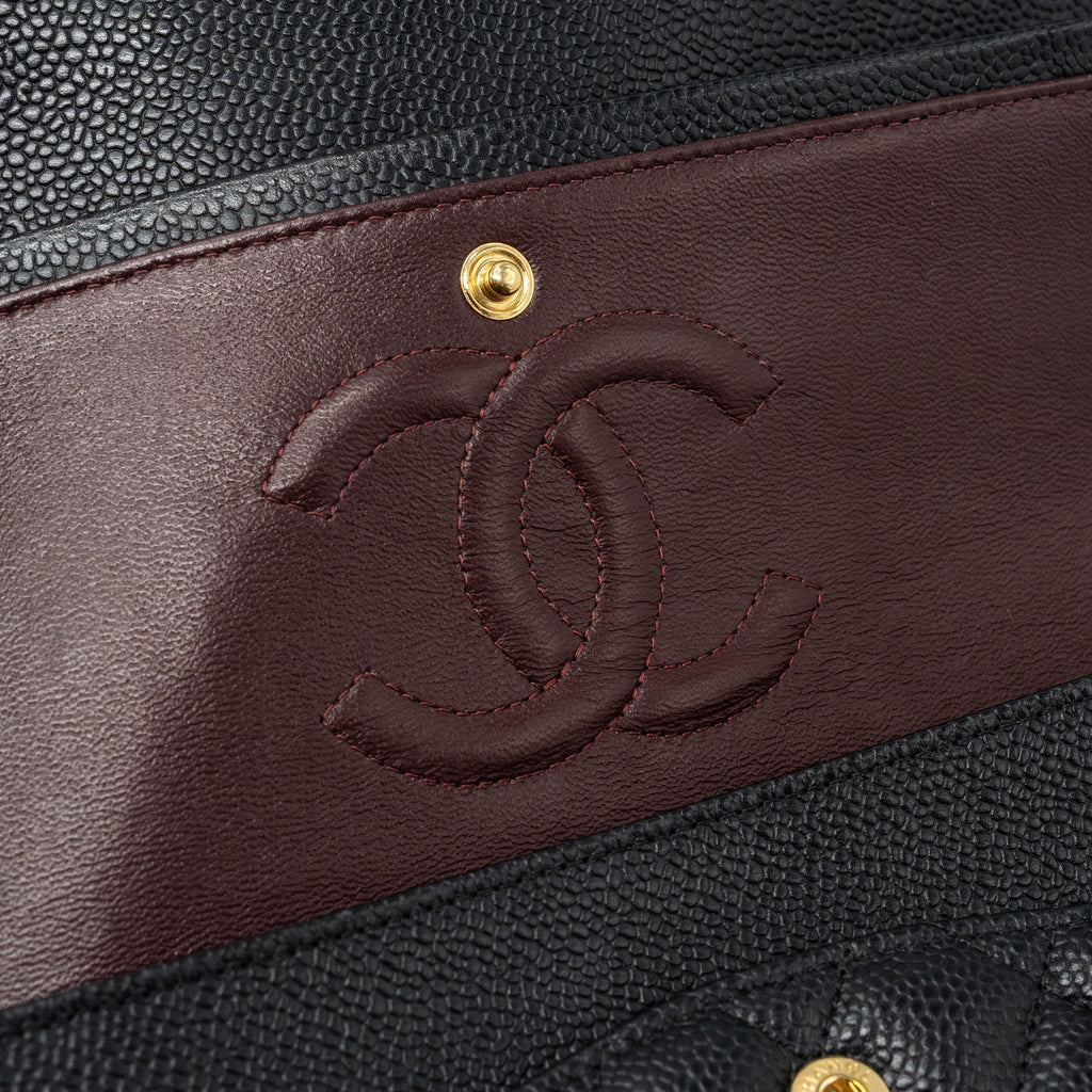 chanel-medium-classic-double-flap-bag-caviar-black-ghw-12