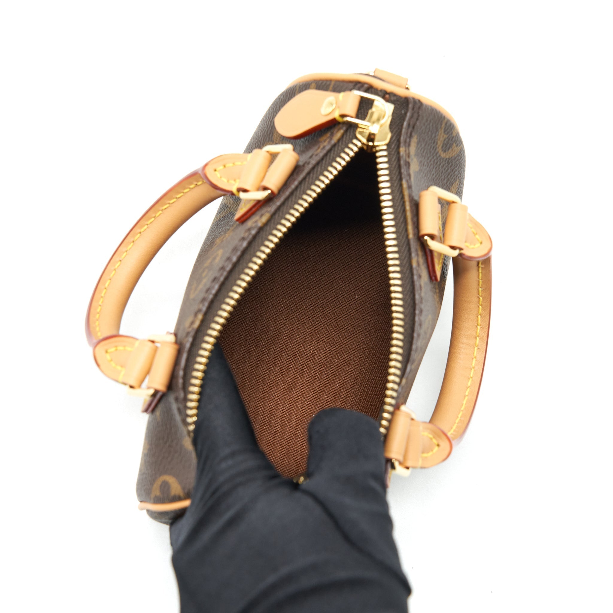 louis-vuitton-new-nano-speedy-monogram-canvas