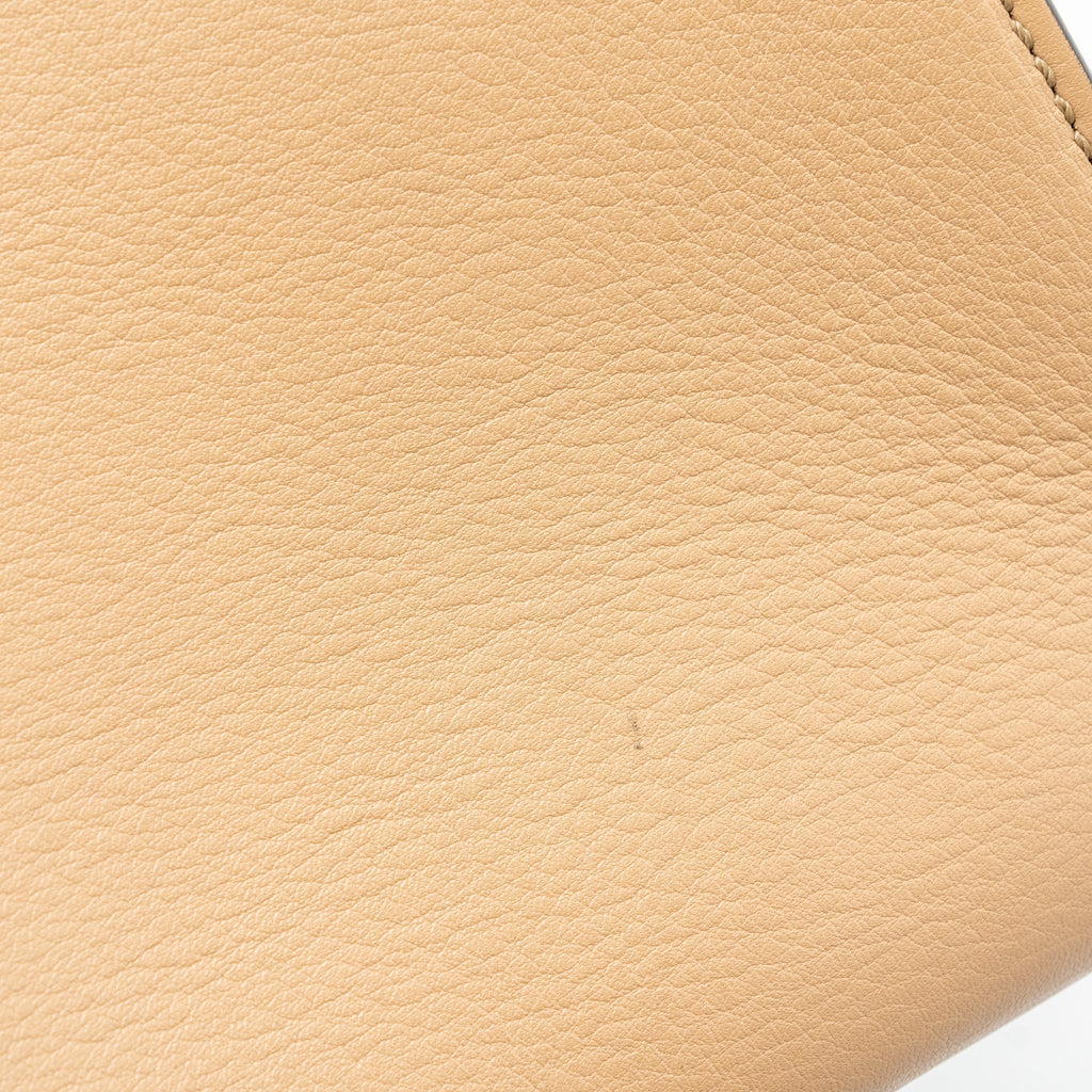 fendi-medium-peekaboo-calfskin-tobacco-multicolor-hardware-copy