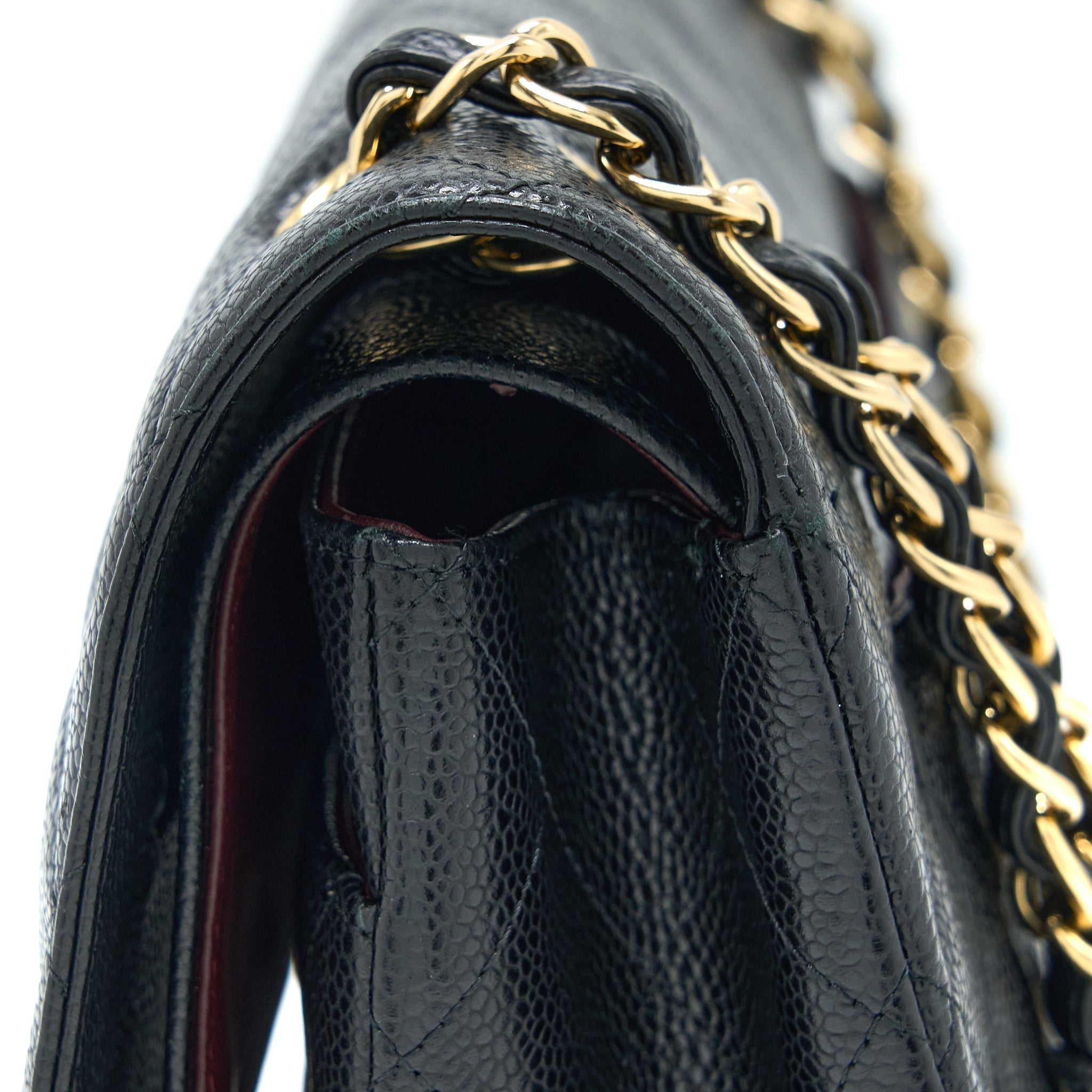 chanel-maxi-classic-double-flap-bag-caviar-black-ghw