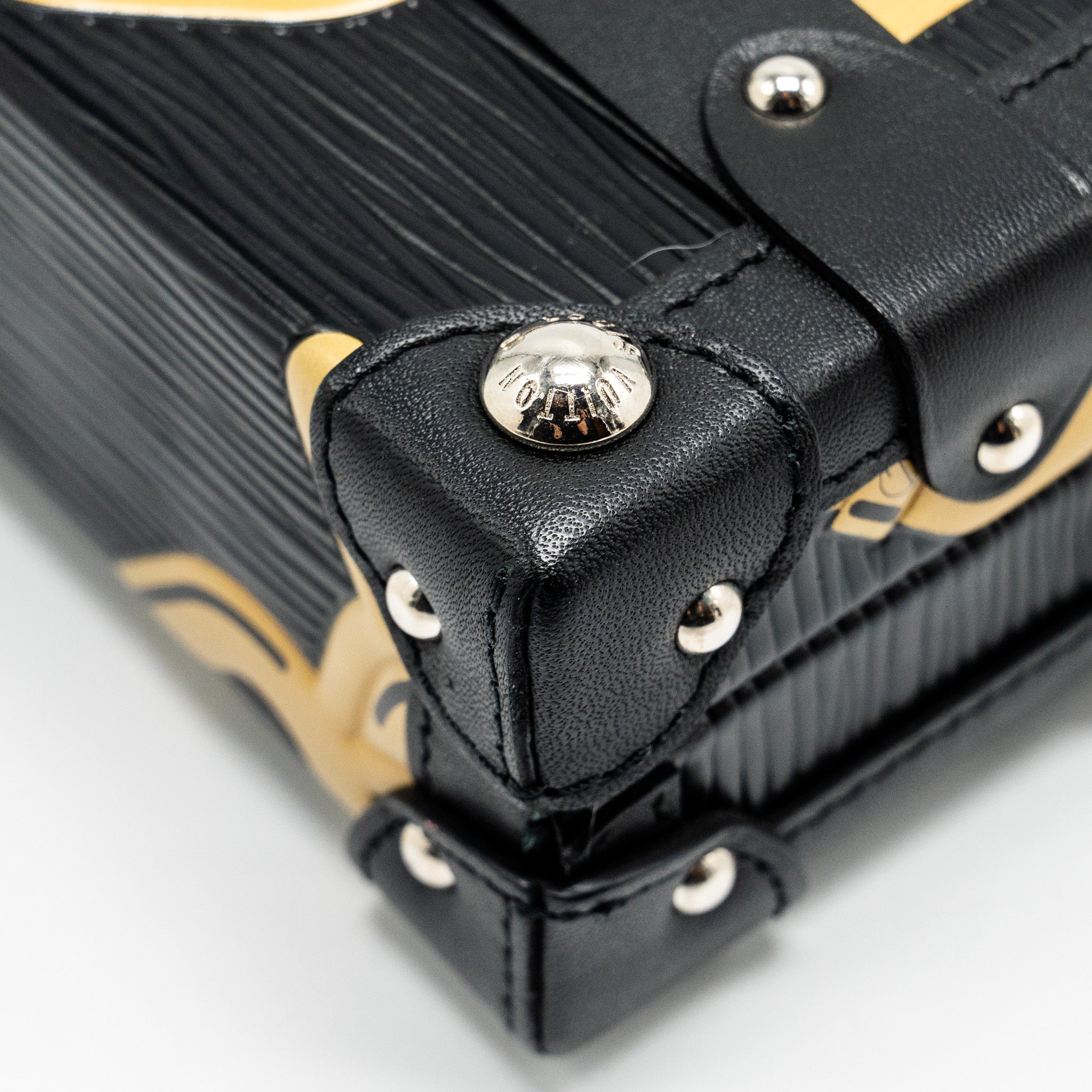 louis-vuitton-petite-malle-epi-black-gold-shw