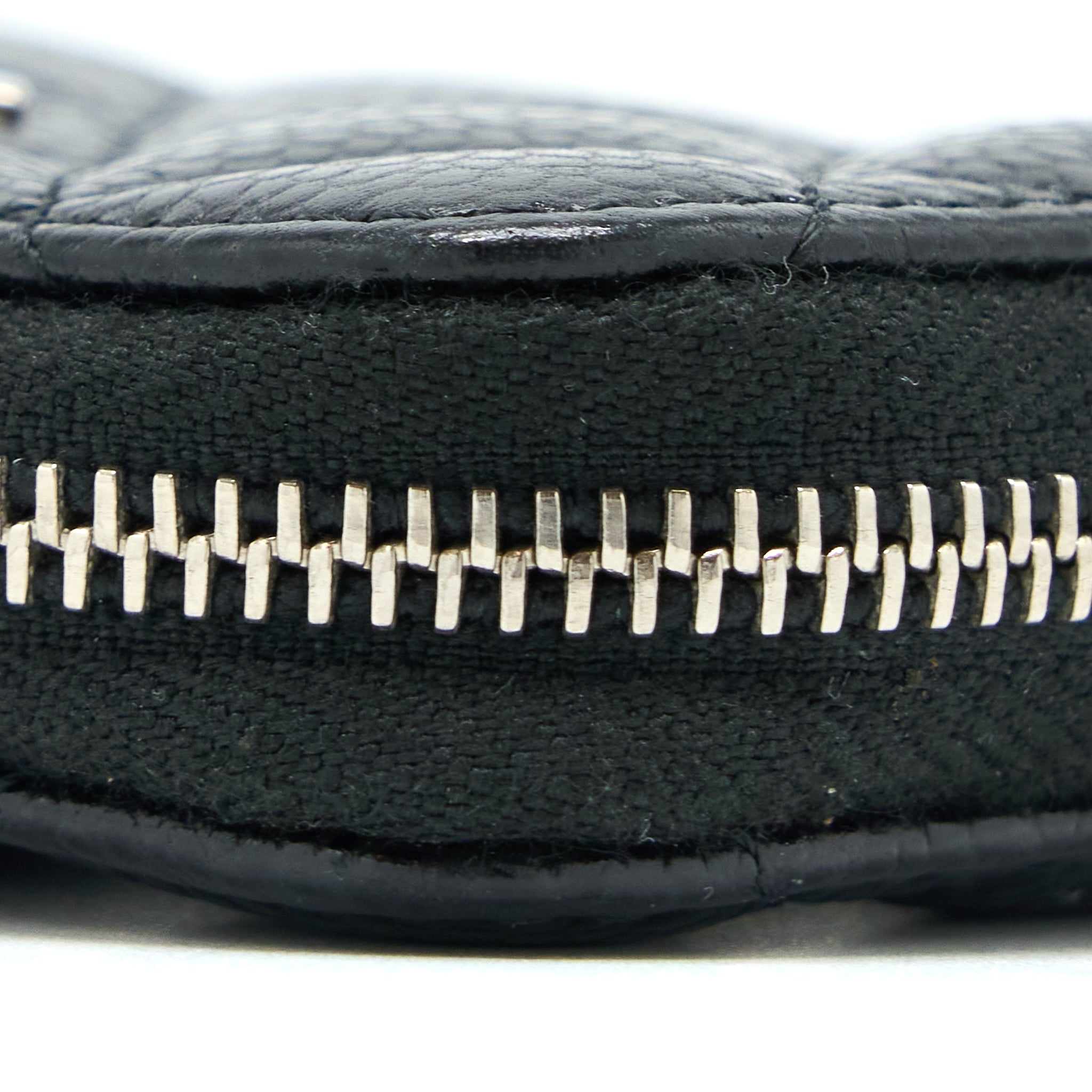 chanel-small-zip-card-holder-caviar-black-shw