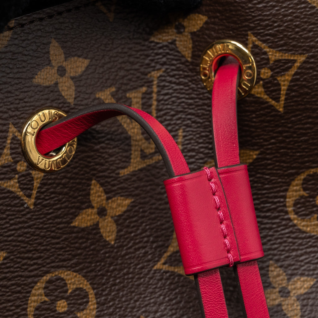 louis-vuitton-neonoe-monogram-canvas-pink-ghw
