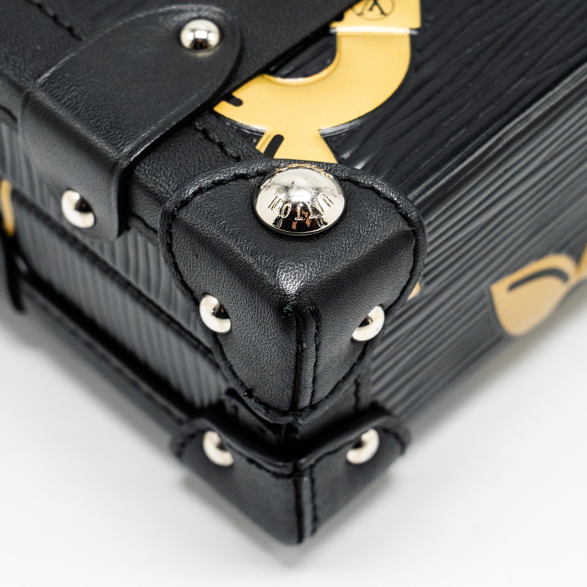 louis-vuitton-petite-malle-epi-black-gold-shw
