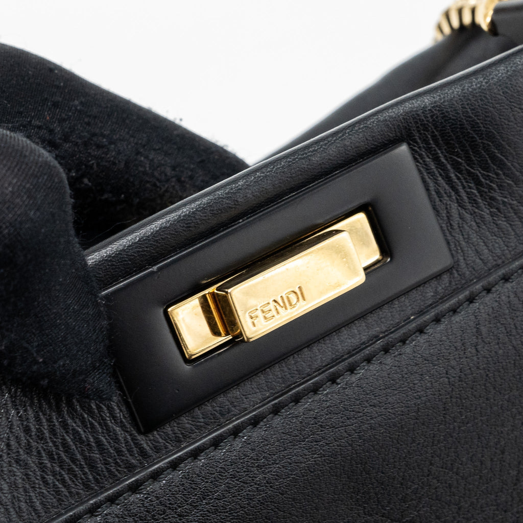 fendi-medium-peekaboo-bag-leather-black-ghw