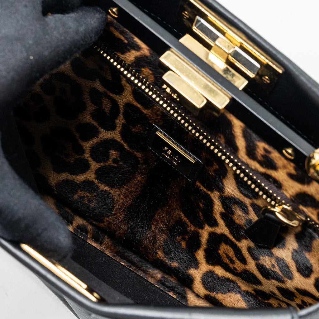 fendi-medium-peekaboo-bag-leather-black-ghw