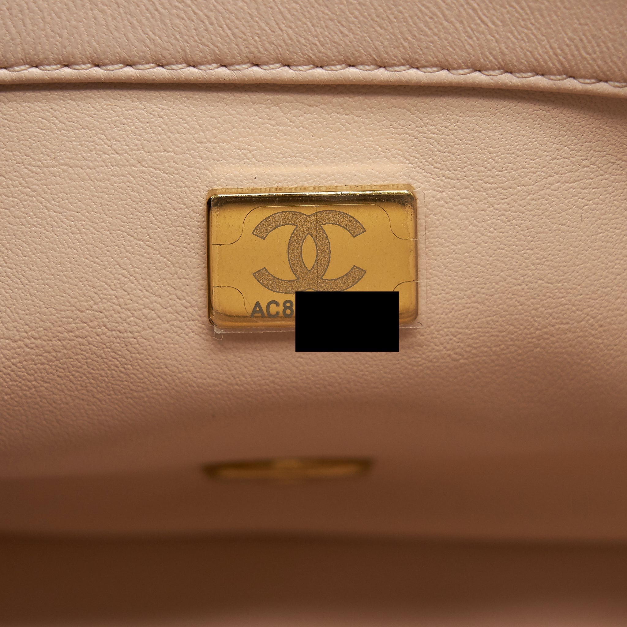 chanel-22c-pearl-crush-mini-square-flap-bag-lambskin-light-pink-ghw-microchip