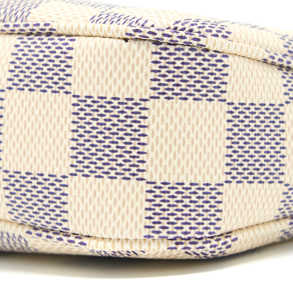 louis-vuitton-pochette-accessories-damier-azur-ghw-new-version
