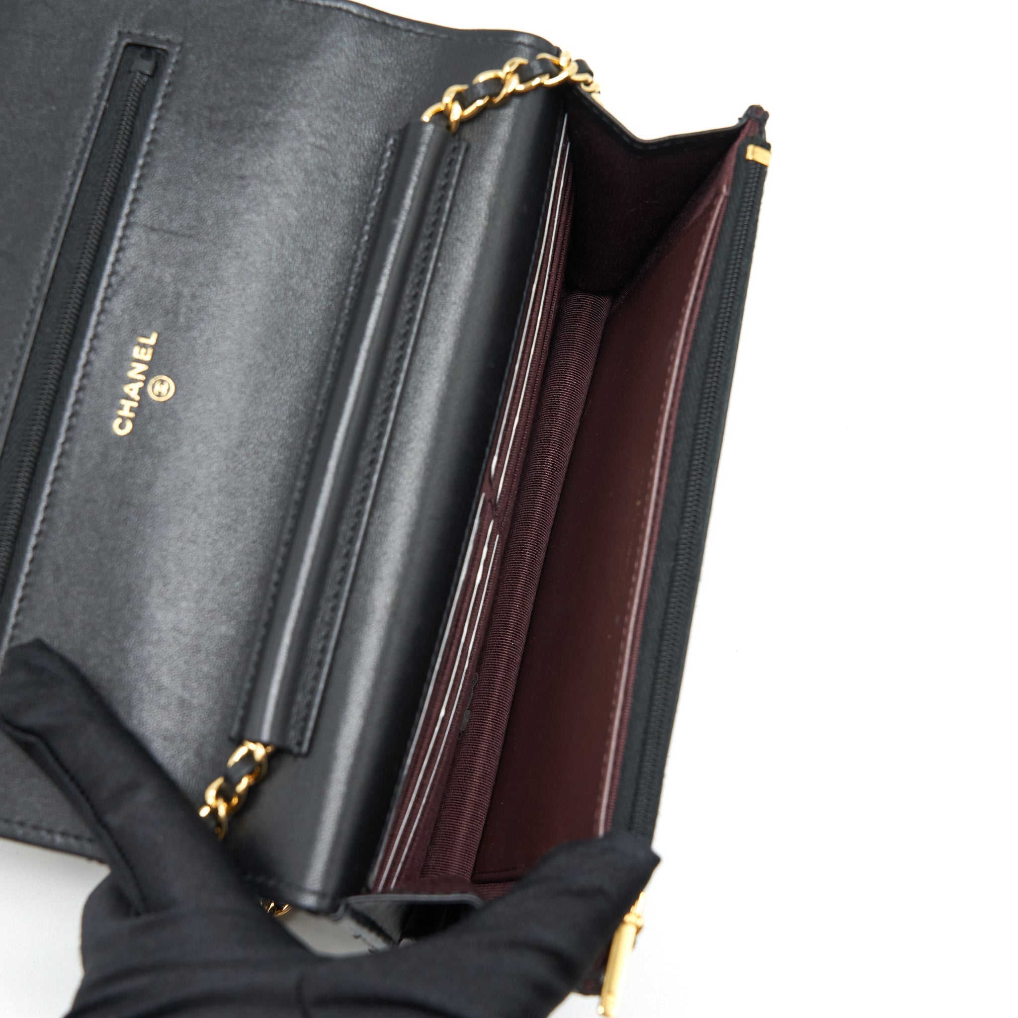 chanel-classic-wallet-on-chains-lambskin-black-ghwmicrochip