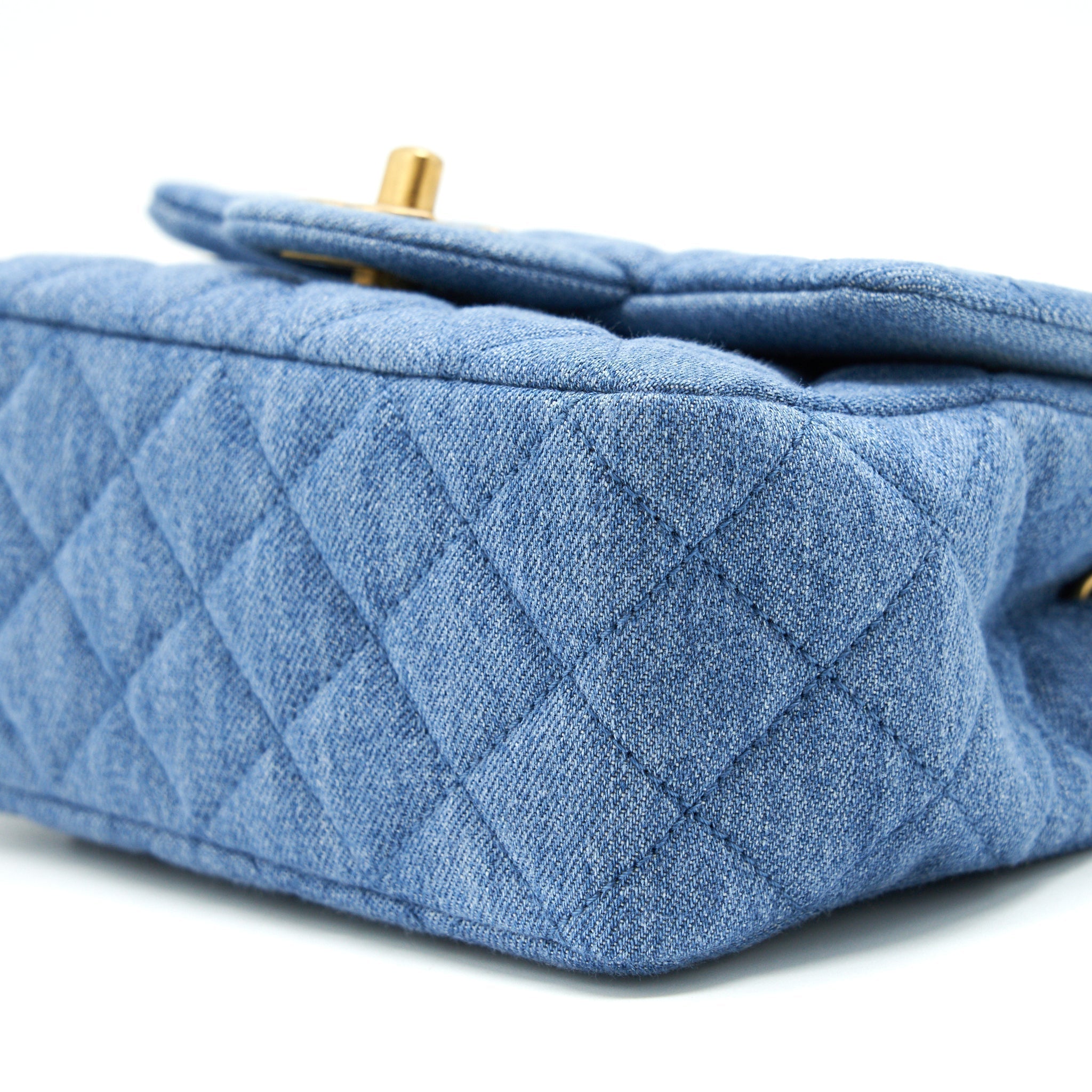 chanel-22c-denim-pearl-crush-mini-square-flap-bag-microchip