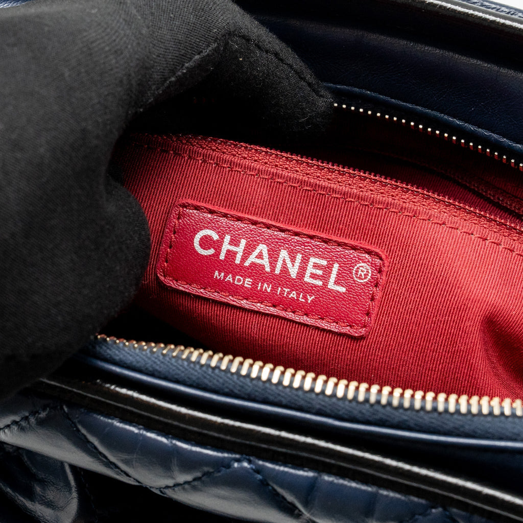 chanel-medium-gabrielle-black-26043105