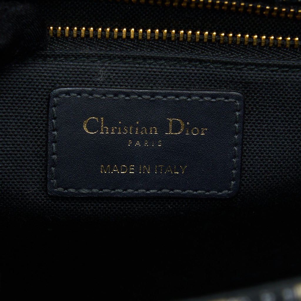 dior-montaigne-30-medium-bag-oblique-jacquard-ghw