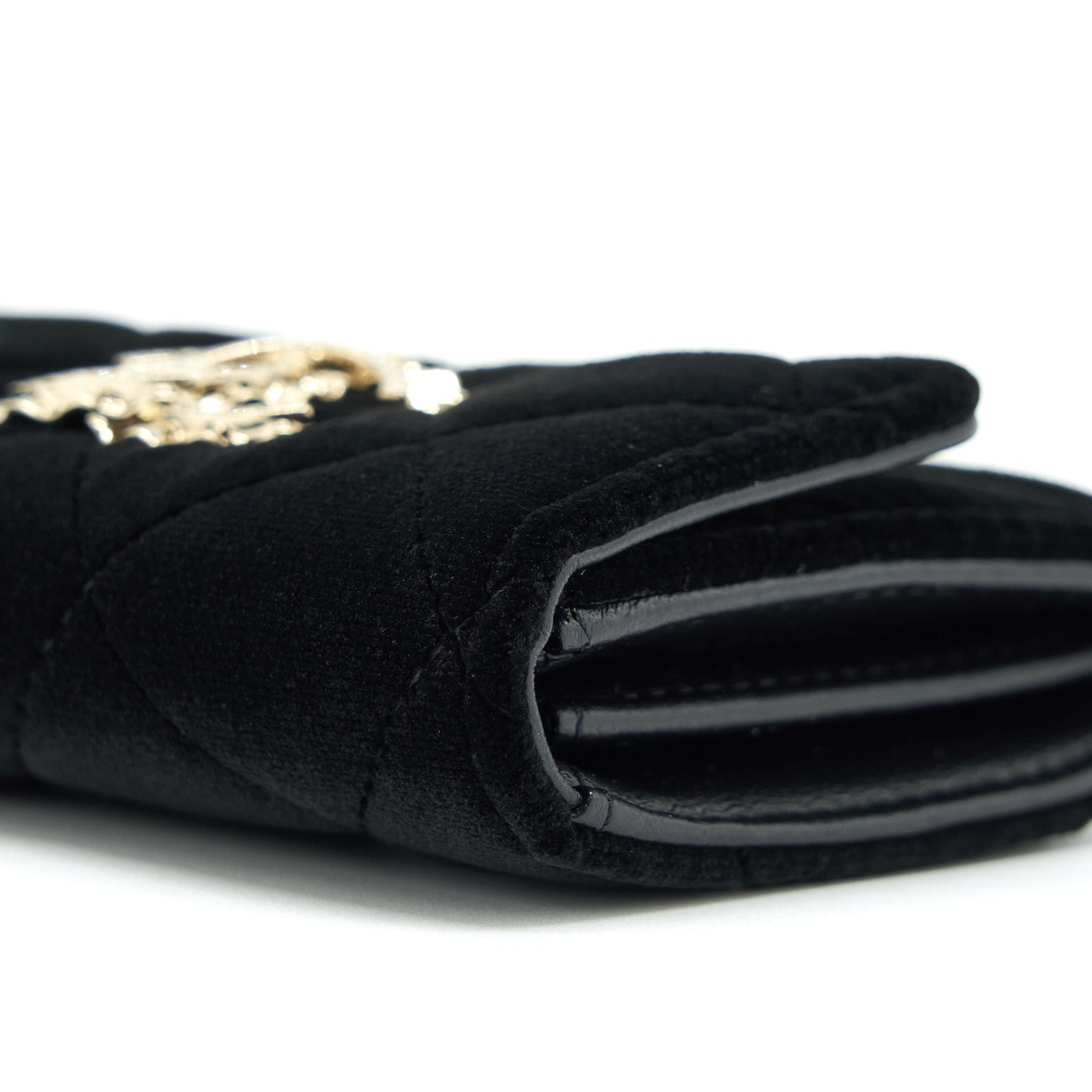chanel-small-flap-wallet-velvet-black-lghw