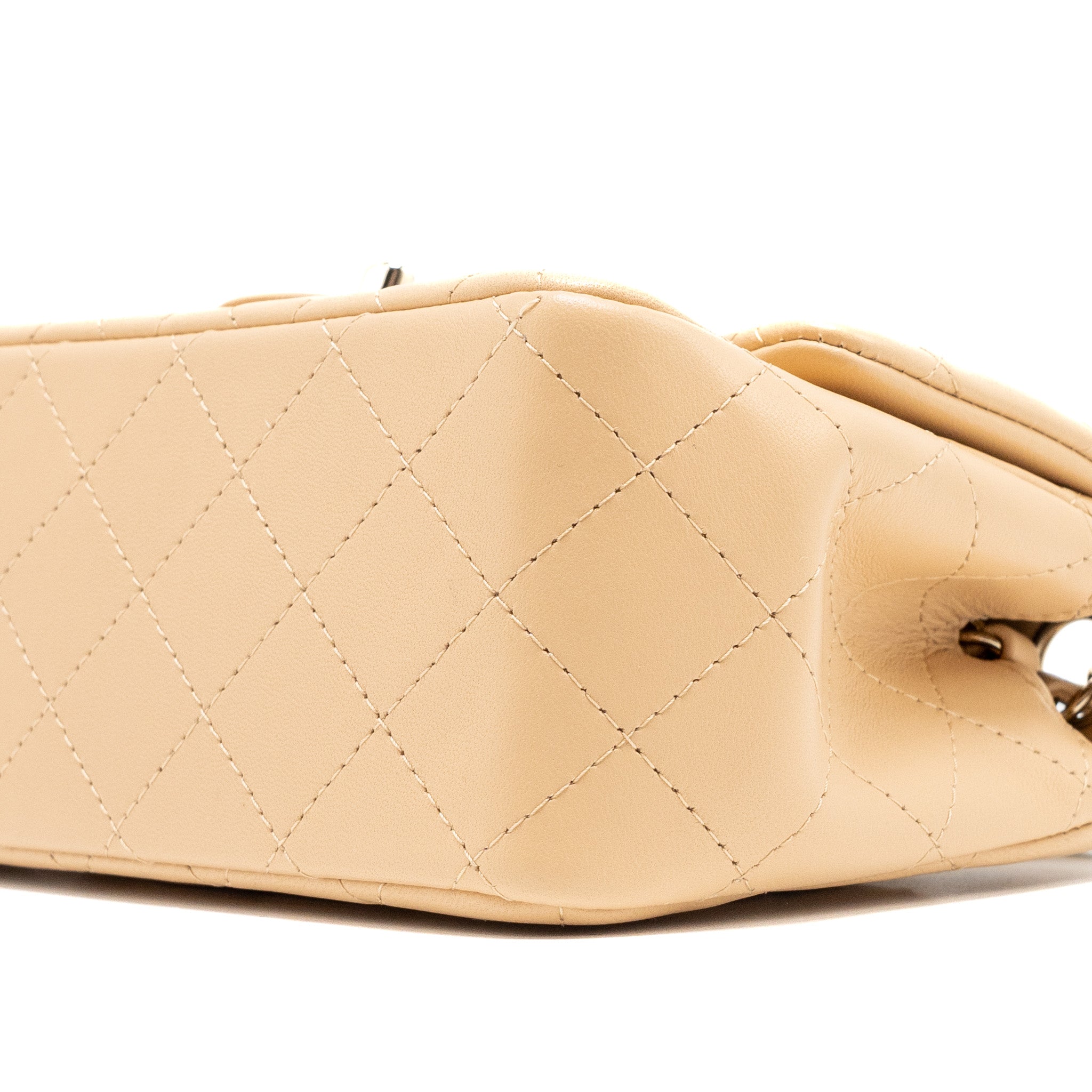 chanel-medium-classic-flap-bag-lambskin-black-ghw-2