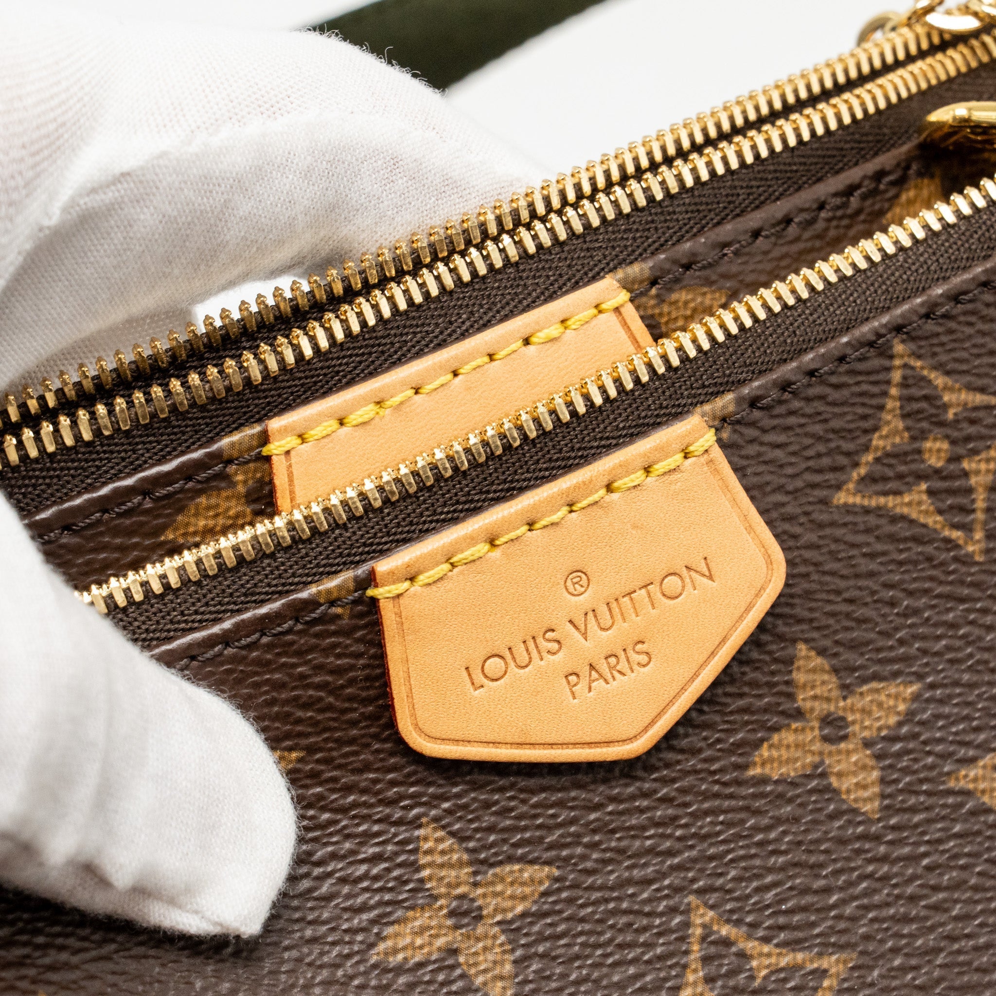 louis-vuitton-multi-pochette-accessories-khaki-strap-monogram-canvas-ghw