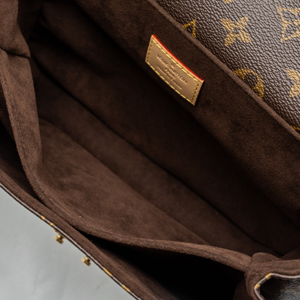 louis-vuitton-pochette-metis-monogram-canvas-ghw-23