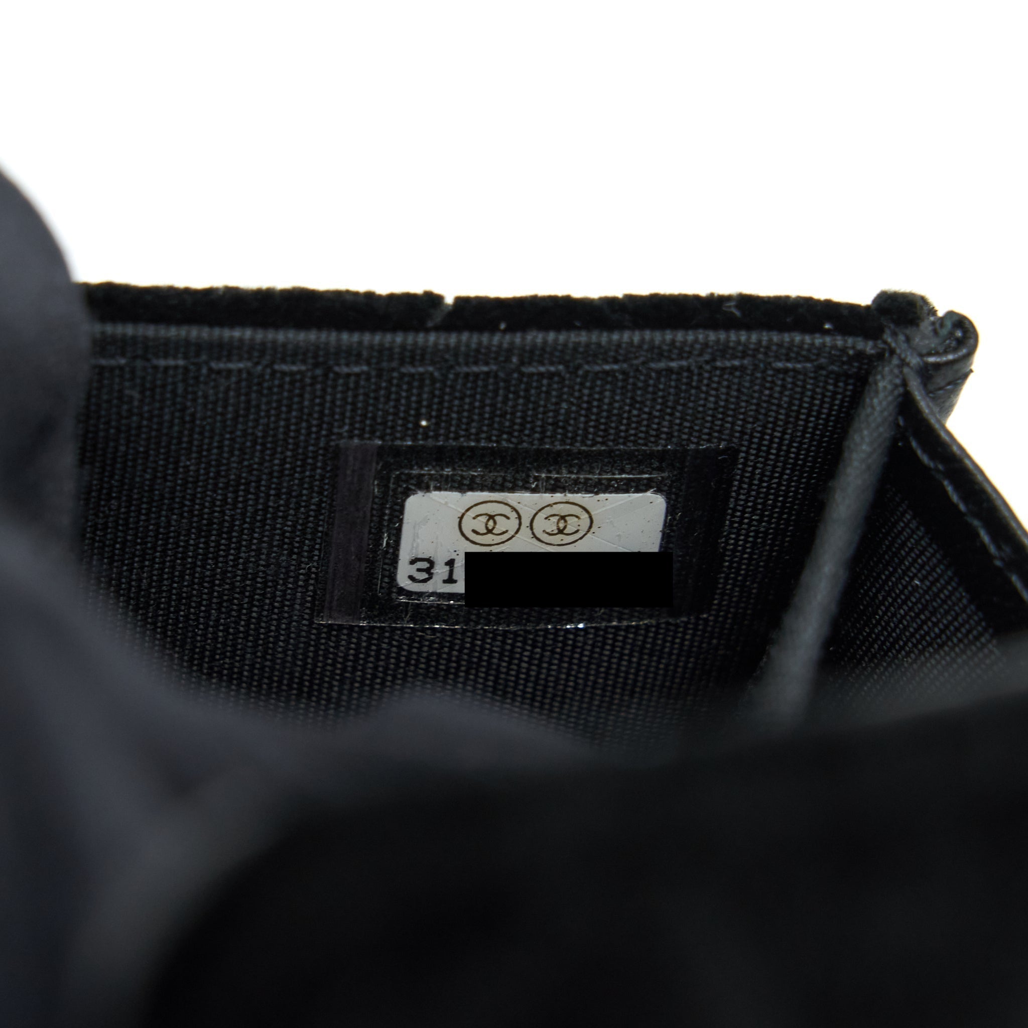 chanel-small-flap-wallet-velvet-black-lghw