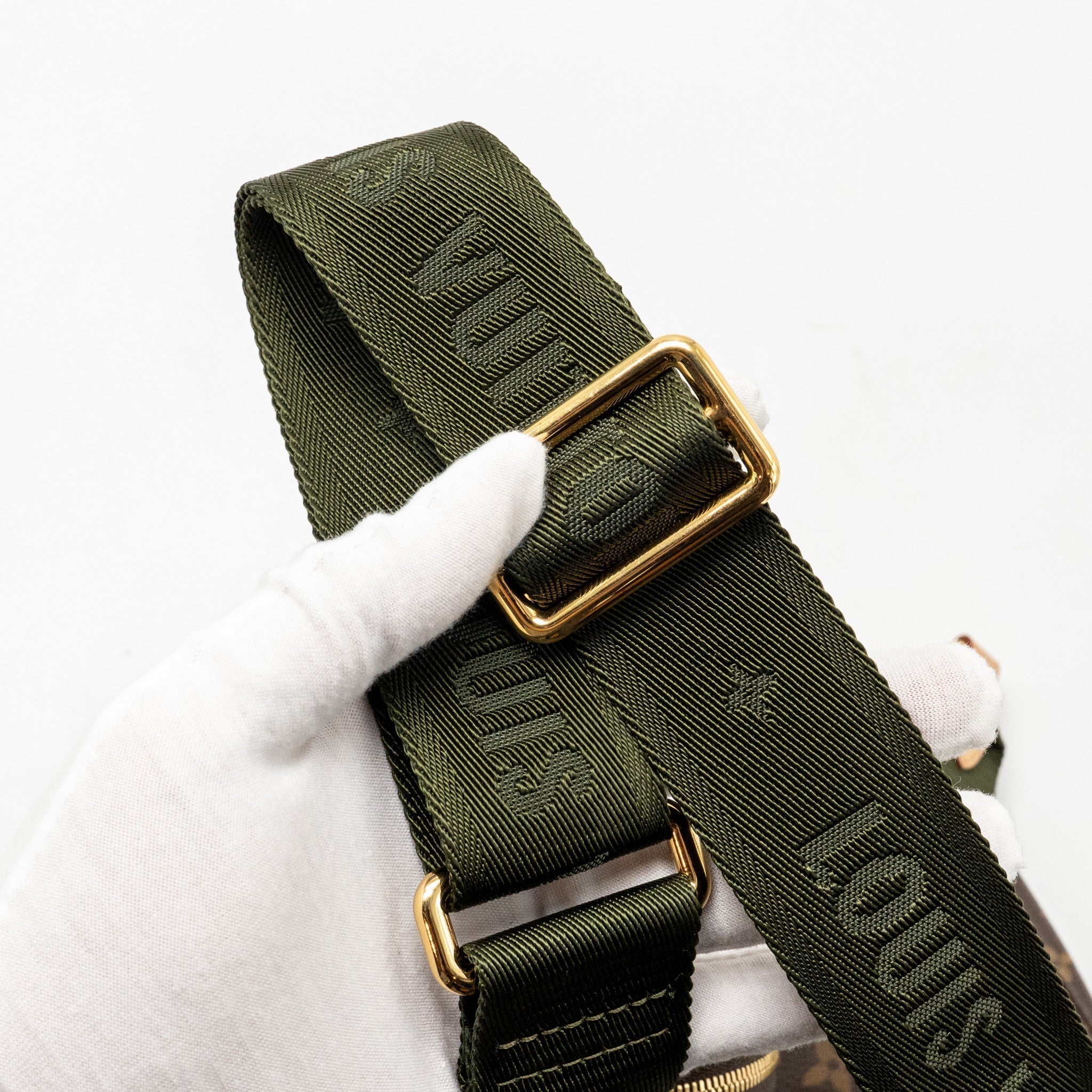 louis-vuitton-multi-pochette-accessories-khaki-strap-monogram-canvas-ghw
