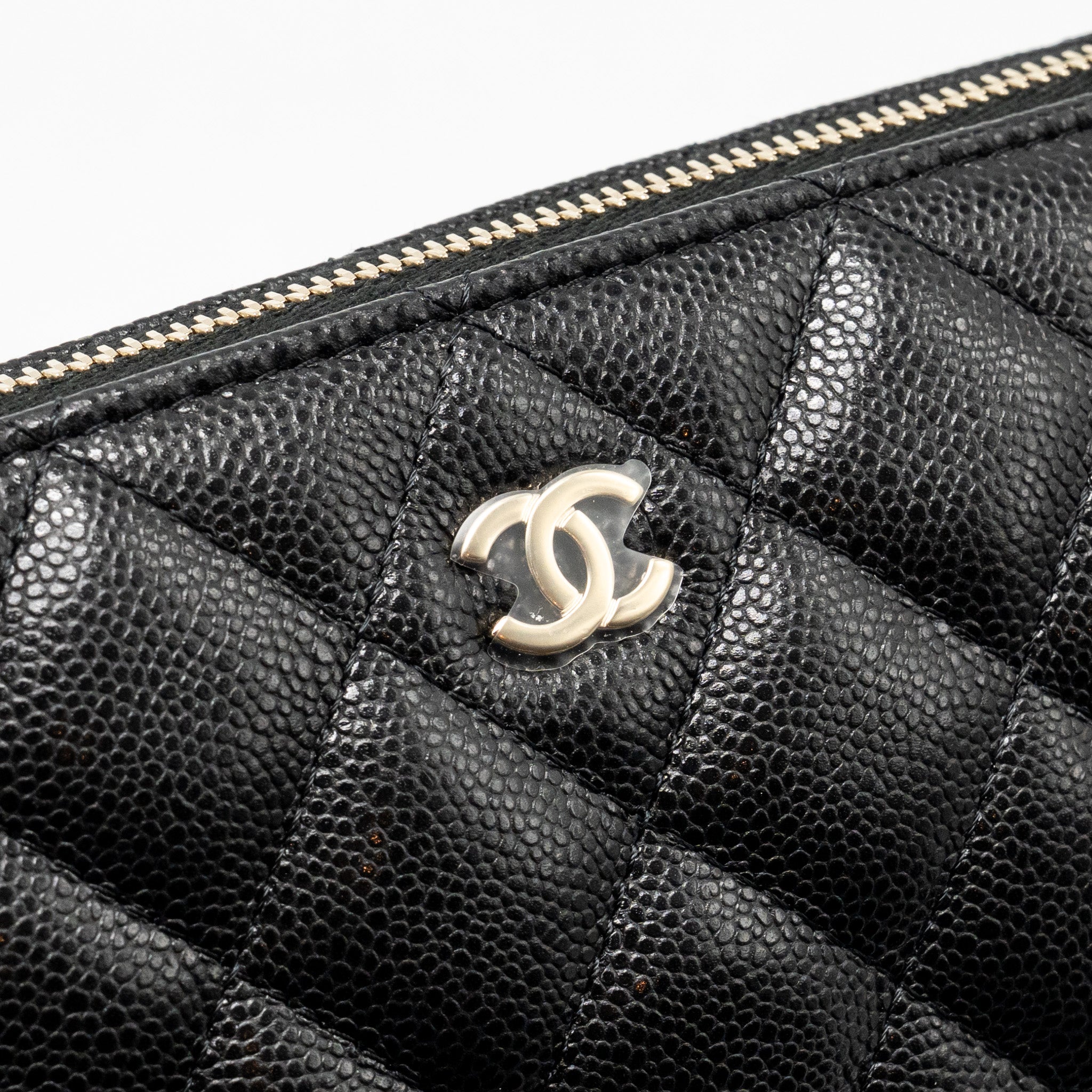 chanel-clutch-bag-with-chain-caviar-black-lghw-microchip