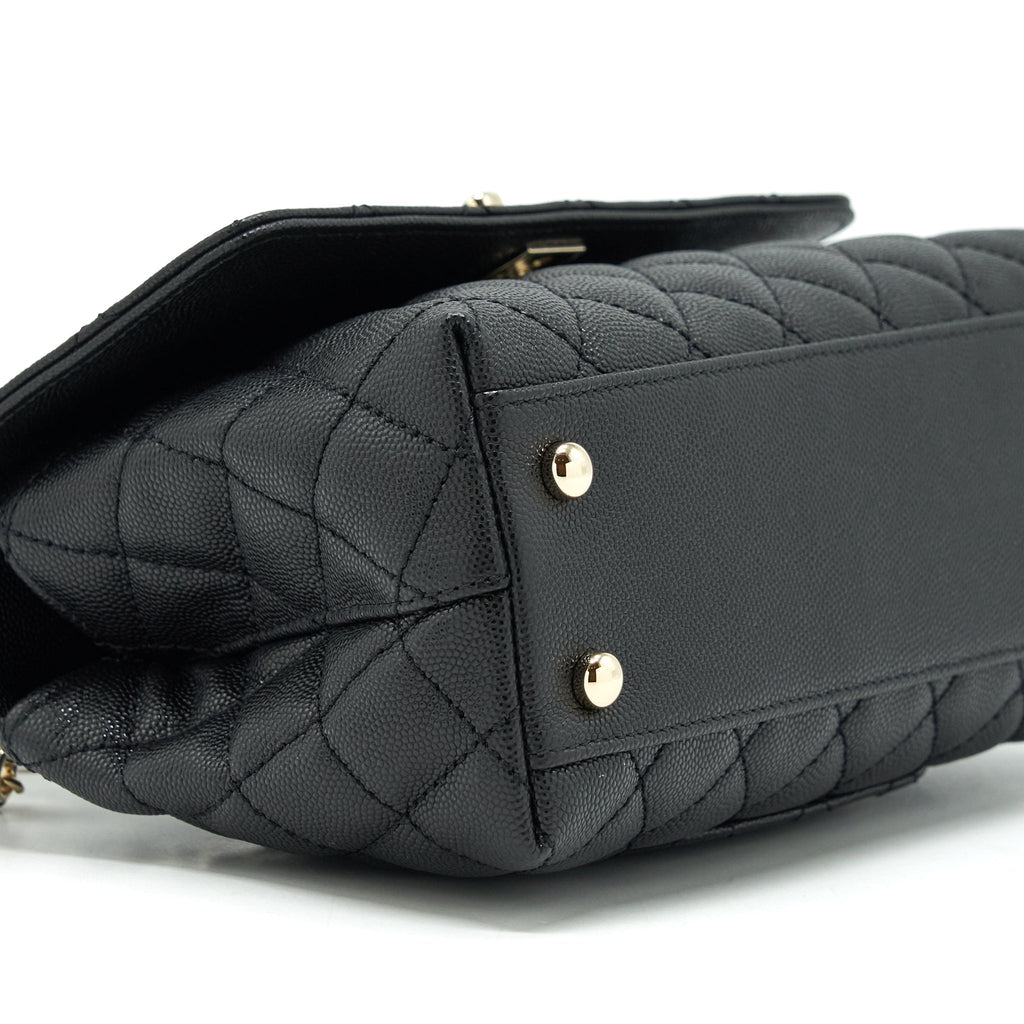 chanel-22p-small-coco-handle-caviar-black-lghw-microchip