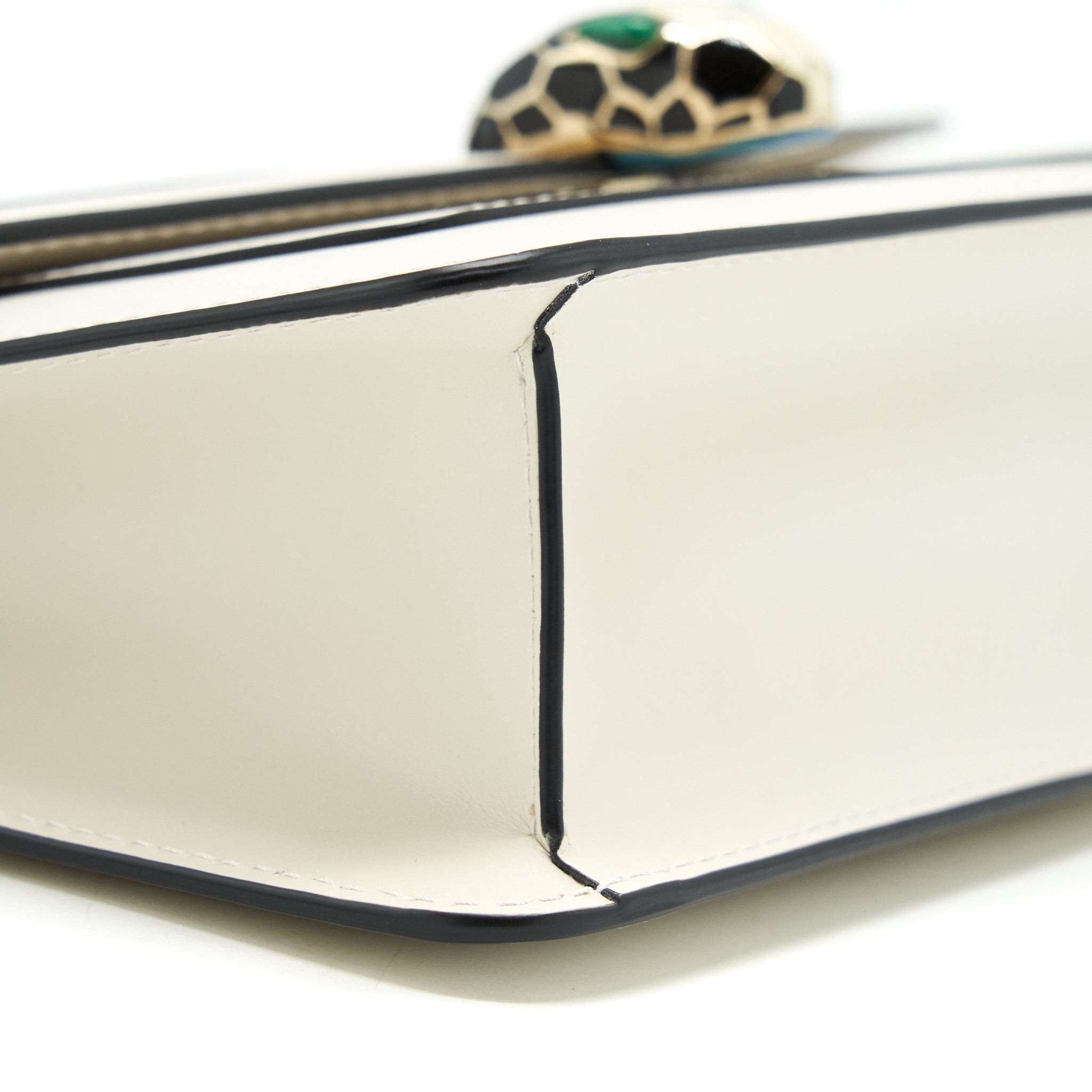 bvlgari-serpenti-forever-crossbody-bag-white-lghw-1
