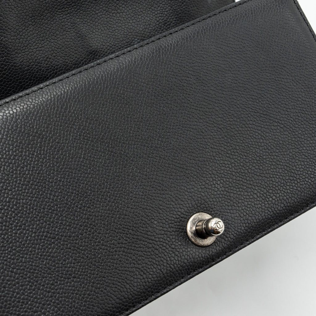 chanel-medium-boy-bag-limited-quilted-caviar-black-ruthenium-hardware