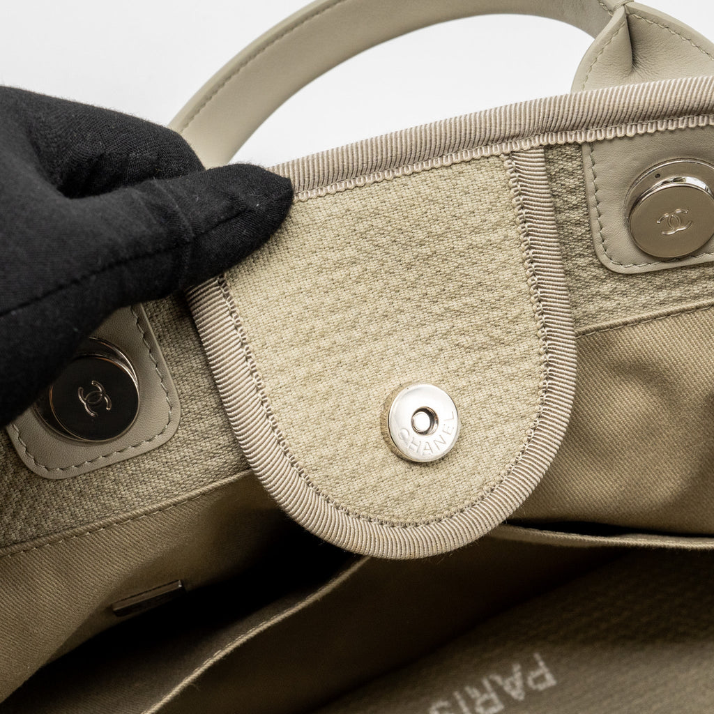 chanel-deauville-tote-bag-canvas-beige-shw-microchip