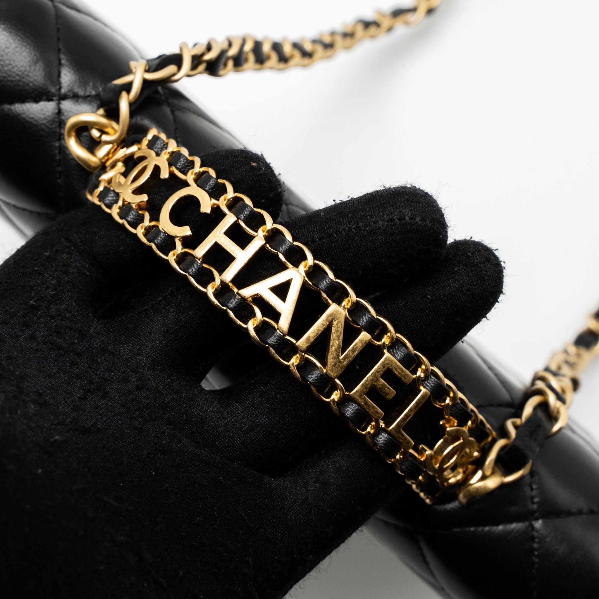 chanel-detail-top-handle-wallet-on-chain-lambskin-black-brushed-ghw-microchip