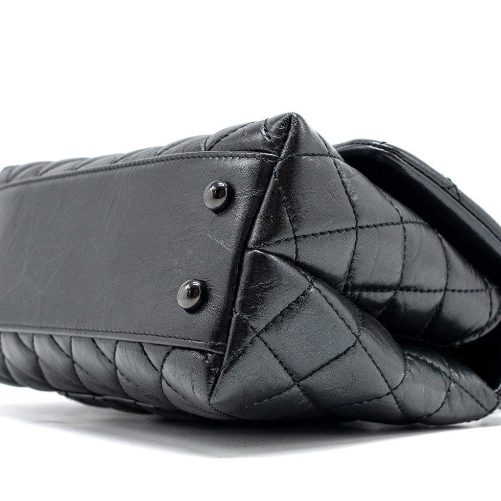 chanel-small-coco-handle-aged-calfskin-black-with-black-hardware