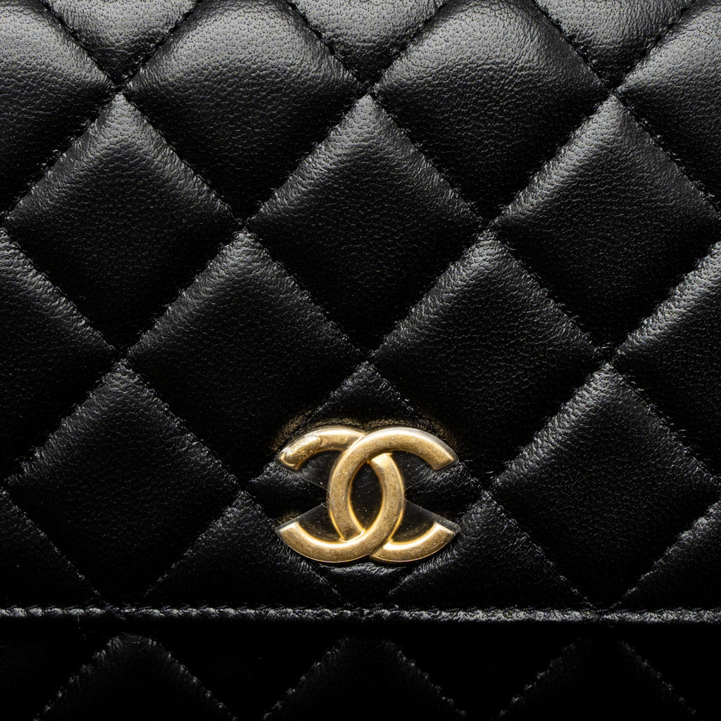 chanel-detail-top-handle-wallet-on-chain-lambskin-black-brushed-ghw-microchip