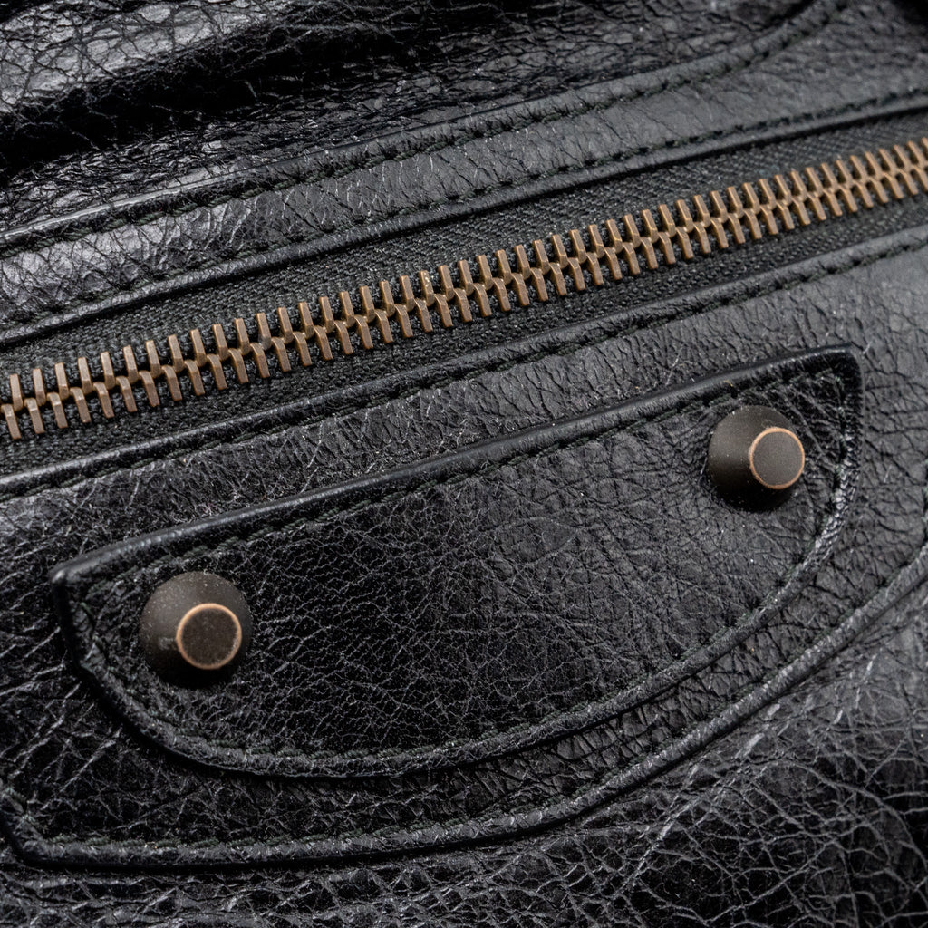 balenciaga-classic-city-bag-leather-black-ruthenium-silver-hardware