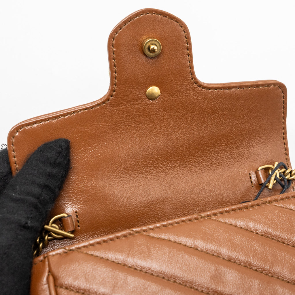 gucci-super-mini-gg-marmont-calfskin-caramel-ghw