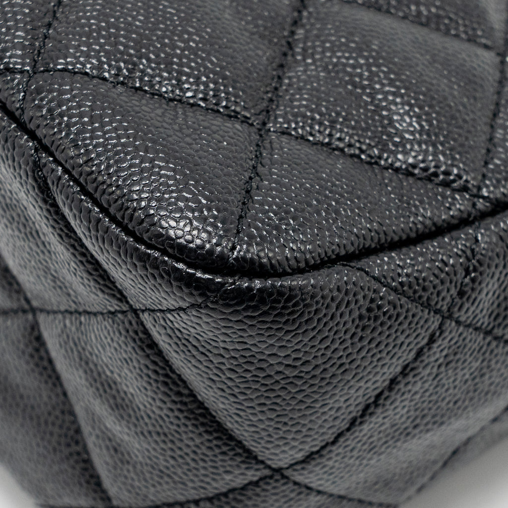 chanel-quilted-hobo-caviar-black-ghw-microchip