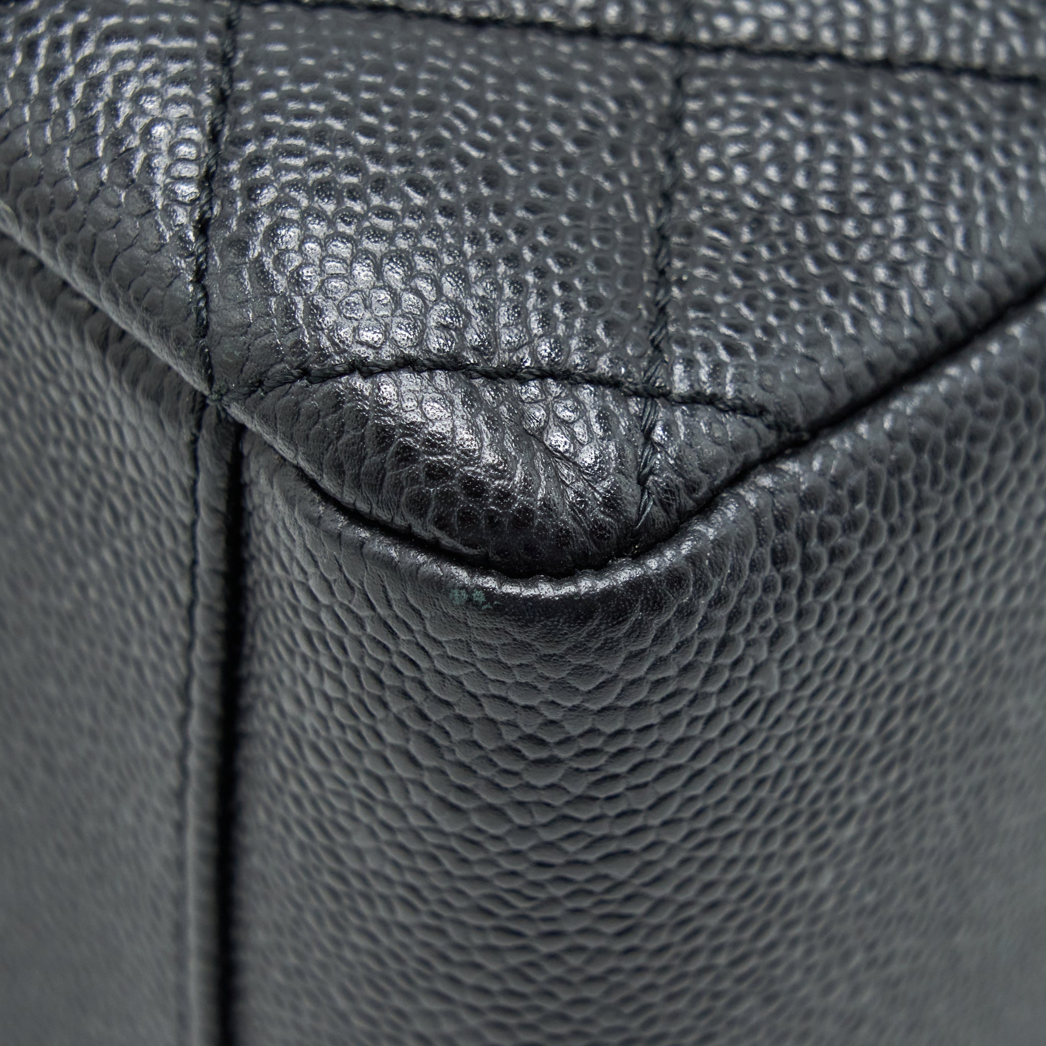 chanel-grand-shopping-tote-gst-caviar-black-shw