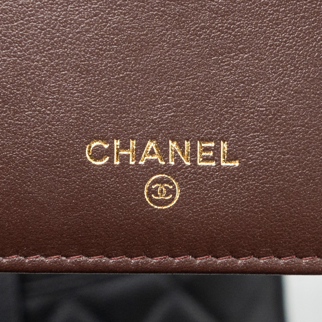 chanel-clutch-wallet-caviar-black-lghw